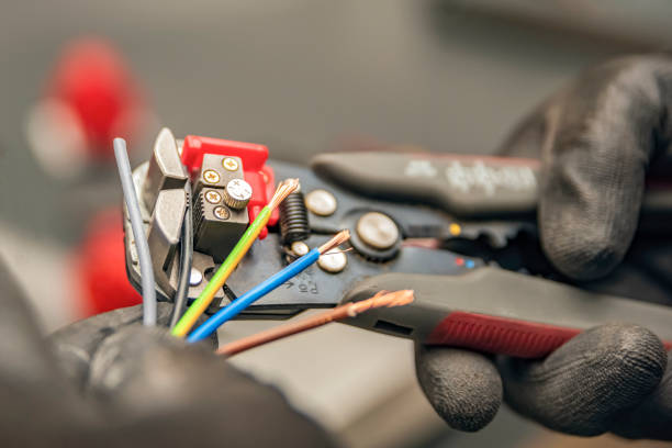 Best 24-Hour Electrician  in Mascoutah, IL