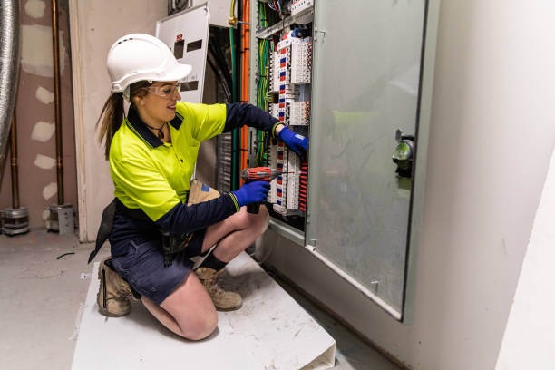 Best Electrical Outlet Repair  in Mascoutah, IL