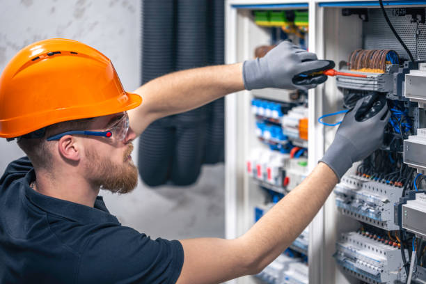 Best Emergency Electrical Repair  in Mascoutah, IL